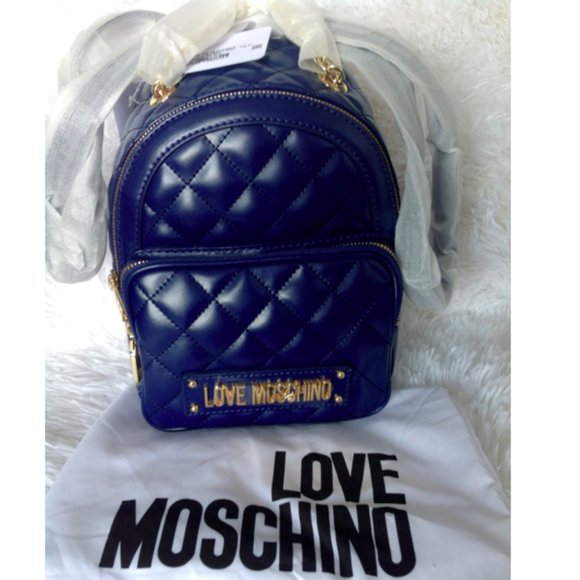 LOVE Moschino Quilted Backpack - Picture 4 of 8